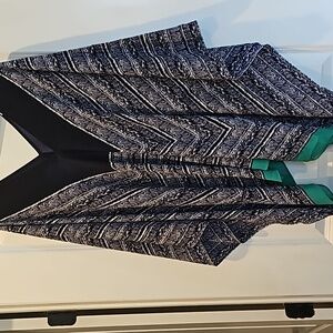 Chaus navy white batwing blouse 2x